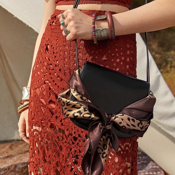 KIANNA Crossbody bag - Picture 2 of 8